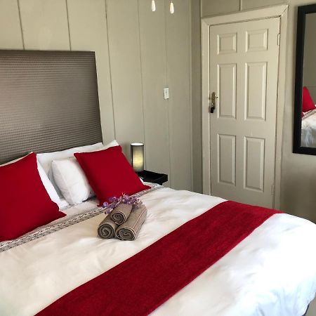 The Lavender Guesthouse Kroonstad Εξωτερικό φωτογραφία