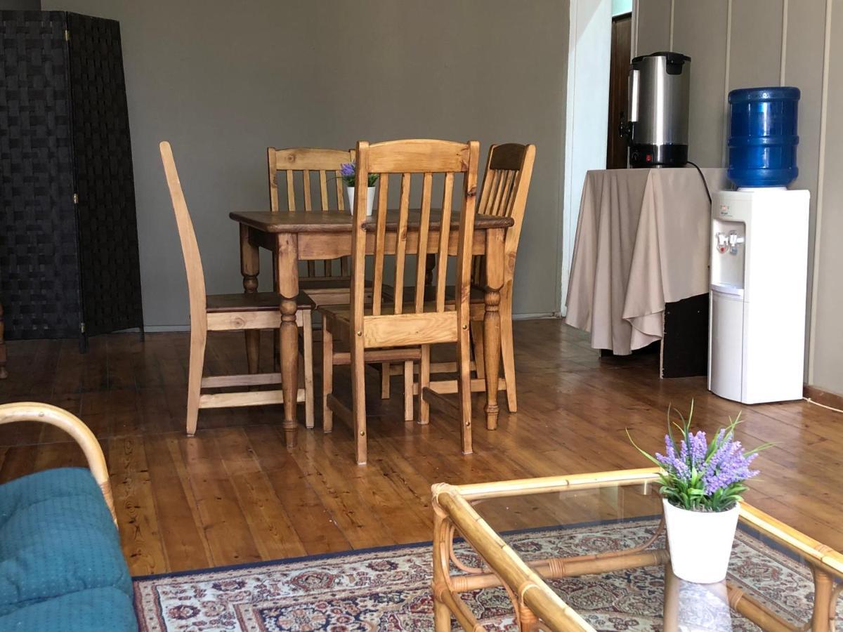The Lavender Guesthouse Kroonstad Εξωτερικό φωτογραφία
